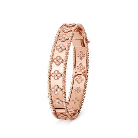 van cleef and arpels perlee bracelet replica
